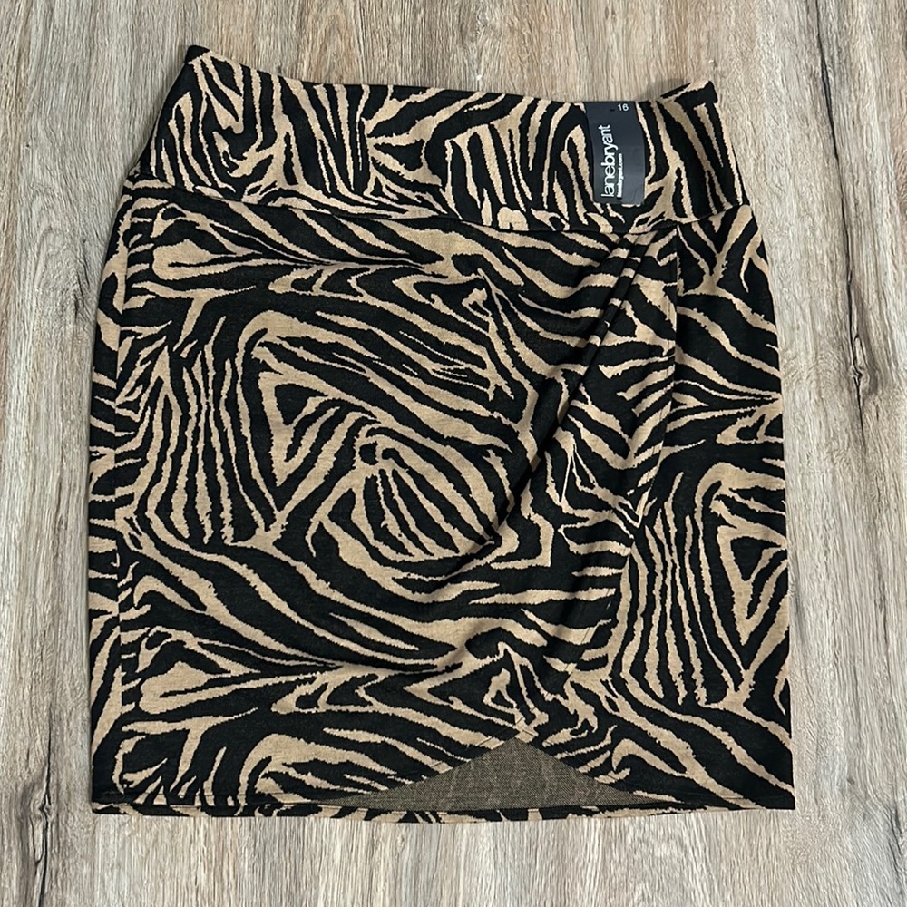 Women’s Animal Print Skirt